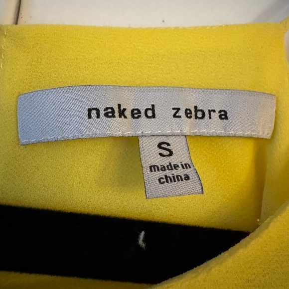 Naked Zebra Yellow Ruffled Cut Out Blouse - Picture 5 of 7